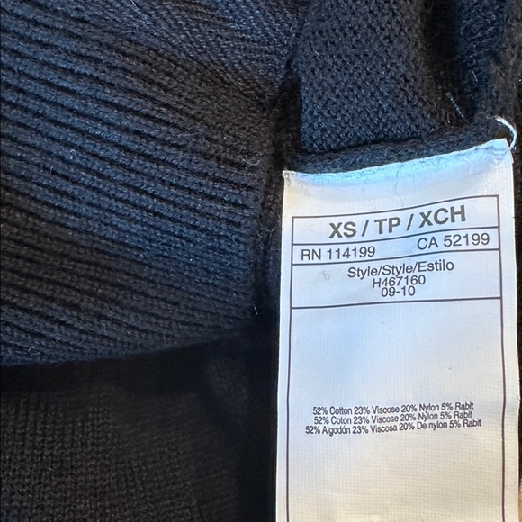 Nwt. Roxy sweater - Picture 8 of 8